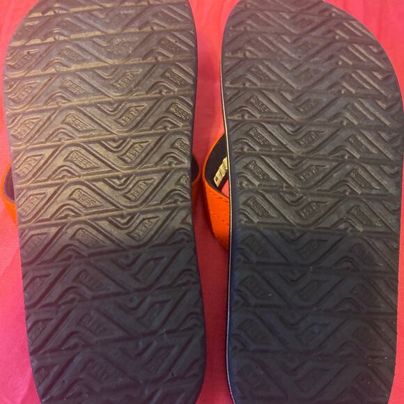 2 Pairs of girls Flip Flops- Sz 1-2 - Picture 7 of 12